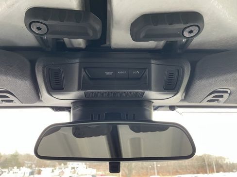 Used 2024 Jeep Wrangler Unlimited Sahara w/ Safety Group image 22