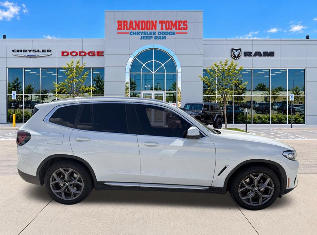 Used 2022 BMW X3 sDrive30i w/ Premium Package 2 (ZPA) RWD image 7