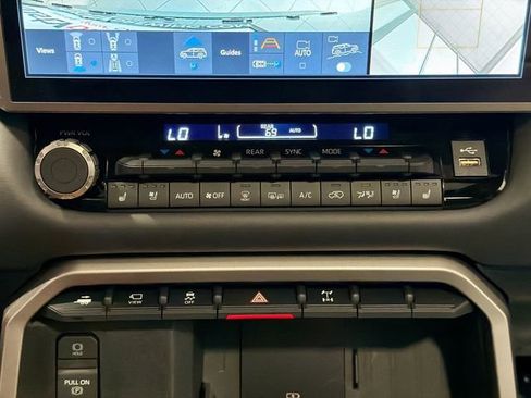 New 2026 Toyota Sequoia Platinum AWD/4WD image 14