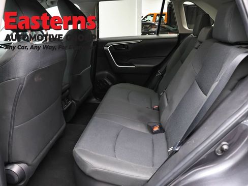 Used 2023 Toyota RAV4 LE AWD/4WD image 21
