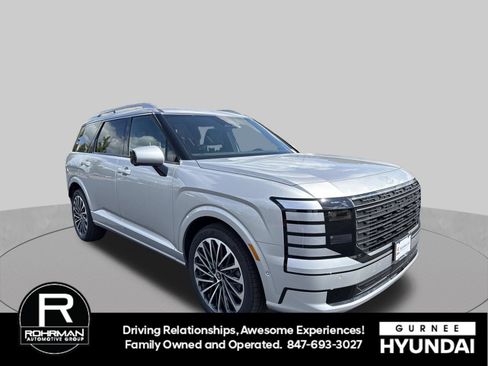 Used 2026 Hyundai Palisade Calligraphy AWD/4WD image 2