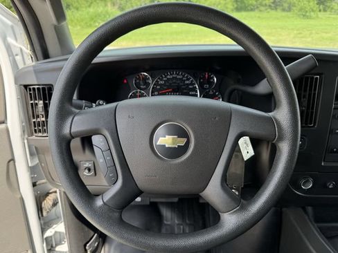 Used 2024 Chevrolet Express 2500 w/ Driver Convenience Package RWD image 10