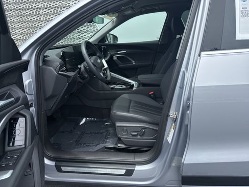 Certified 2025 Audi Q5 Premium w/ Convenience Package AWD/4WD image 38