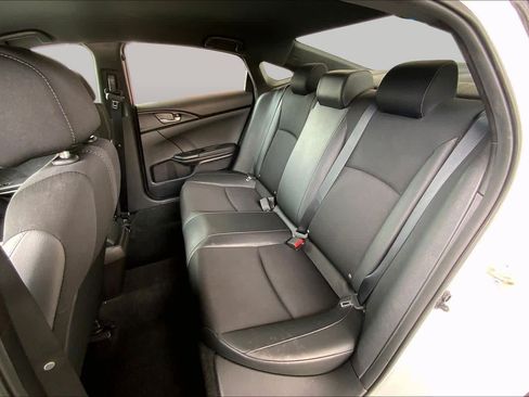 Used 2019 Honda Civic Sport image 21