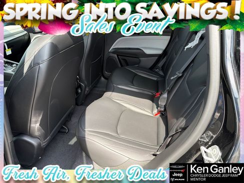 New 2026 Jeep Compass Limited image 14