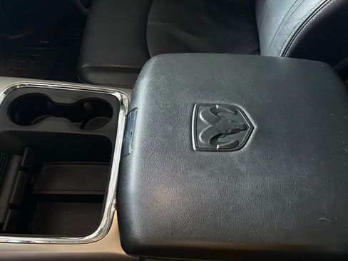 Used 2018 RAM 2500 Laramie w/ Cold Weather Group image 21