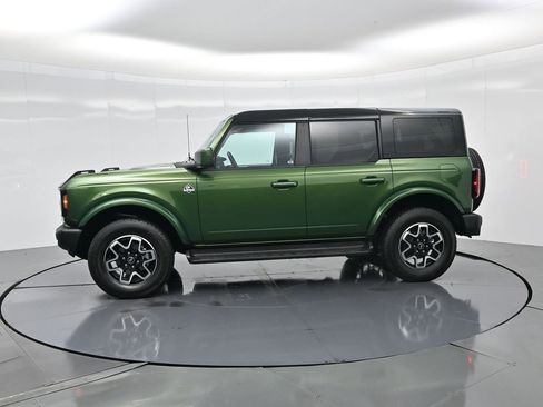 Used 2025 Ford Bronco Outer Banks image 10