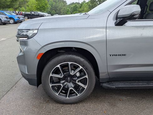 Used 2021 Chevrolet Tahoe RST AWD/4WD image 11