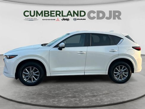 Used 2024 MAZDA CX-5 AWD 2.5 S w/ Preferred Package image 3