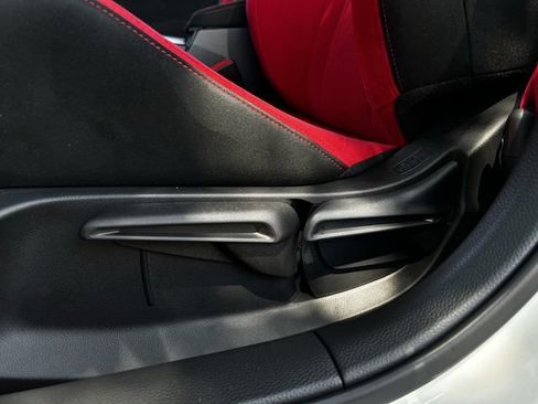 Used 2025 Honda Civic Type R image 30
