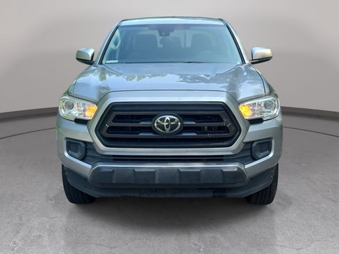 Used 2020 Toyota Tacoma SR w/ SR Convenience Package RWD image 2