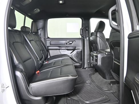 Used 2024 RAM 1500 Limited AWD/4WD image 17