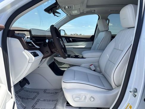 New 2026 Buick Enclave Avenir w/ Super Cruise Package AWD/4WD image 20