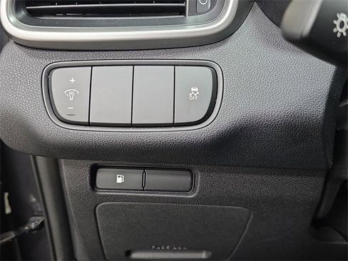 Used 2017 Kia Sorento LX image 26