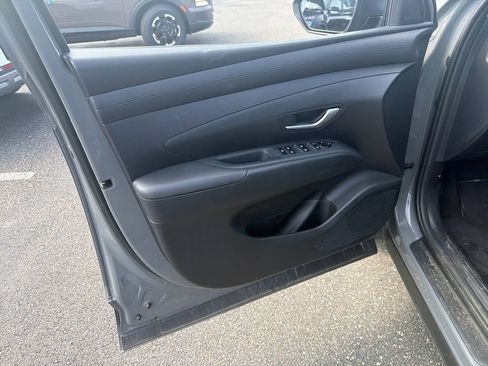Certified 2025 Hyundai Tucson SEL AWD/4WD image 11