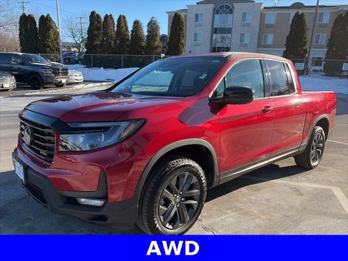 Used 2023 Honda Ridgeline Sport image 3
