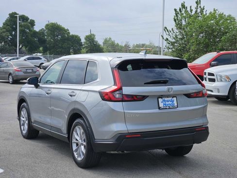 Used 2024 Honda CR-V EX image 5