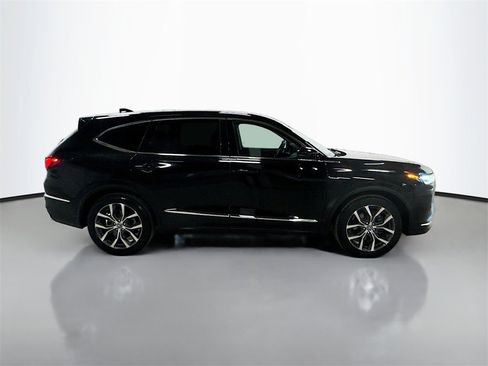 Used 2022 Acura MDX Technology image 9