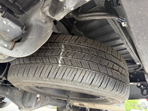 Used 2017 Toyota Tacoma Limited w/ Tow Package AWD/4WD image 51