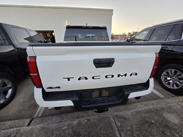 Used 2025 Toyota Tacoma SR5 w/ Blackout Package (GST) AWD/4WD image 5