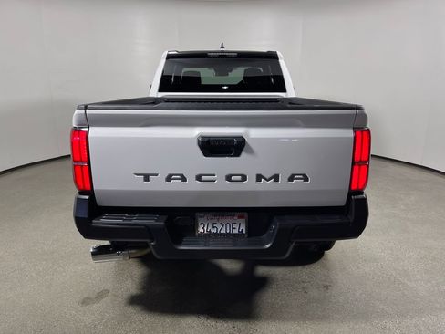 Certified 2025 Toyota Tacoma SR image 4