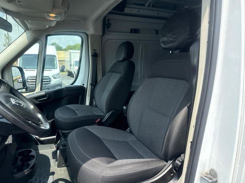Used 2017 RAM ProMaster 3500 w/ Premium Appearance Group FWD image 13