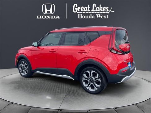 Used 2022 Kia Soul X-Line image 3