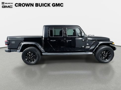 Used 2022 Jeep Gladiator Overland w/ Popular Equipment Package image 5