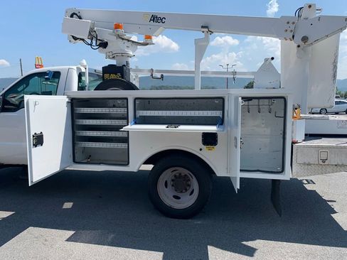 Used 2012 Ford F450 XL w/ PWR Equipment Group image 25