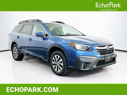Used 2020 Subaru Outback Premium AWD/4WD image 1