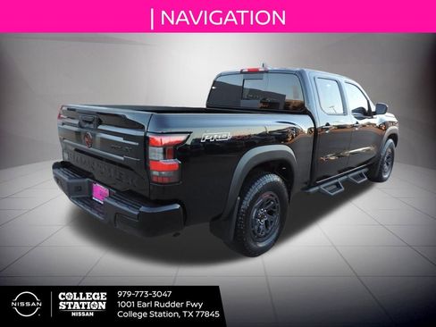 Used 2025 Nissan Frontier PRO-4X image 4