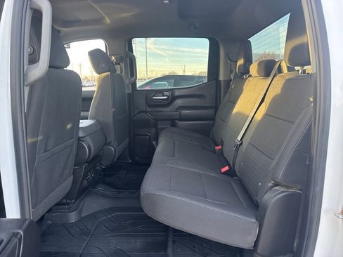 Used 2024 Chevrolet Silverado 1500 Custom w/ Turbomax Blackout Package image 17