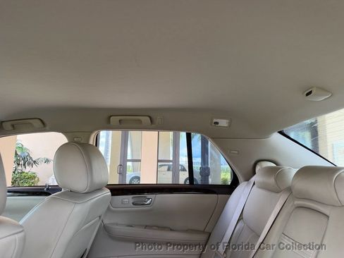 Used 2008 Cadillac DTS FWD image 46