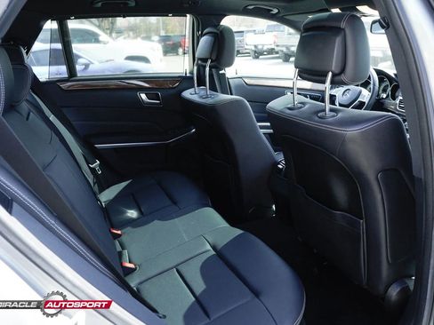 Used 2014 Mercedes-Benz E 350 4MATIC Wagon w/ Premium 1 Package image 38