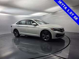 Used 2023 Volkswagen Jetta SE video 2