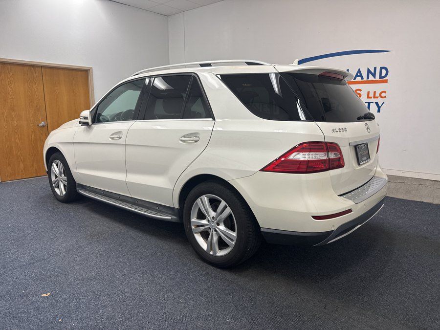 Used 2014 Mercedes-Benz ML 350 4MATIC image 2