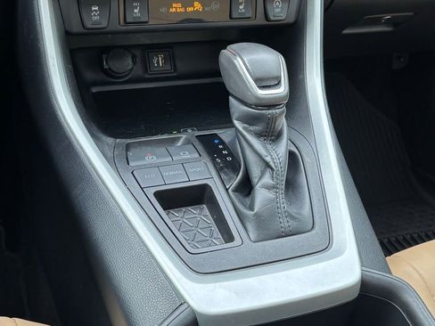 Used 2023 Toyota RAV4 XLE Premium FWD image 25