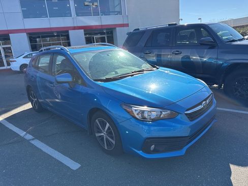 Used 2023 Subaru Impreza Premium image 3