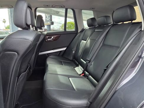 Used 2010 Mercedes-Benz GLK 350 2WD image 26