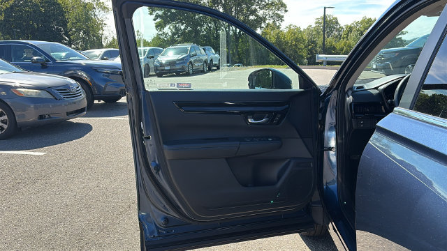 Used 2024 Honda CR-V EX-L image 8