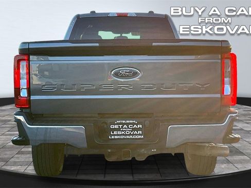Used 2024 Ford F250 XLT image 4