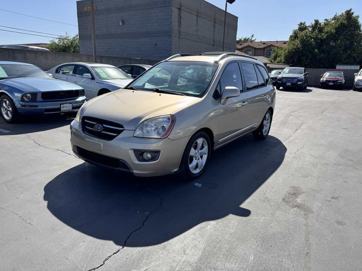 Used 2007 Kia Rondo EX w/ Premium Pkg FWD image 13