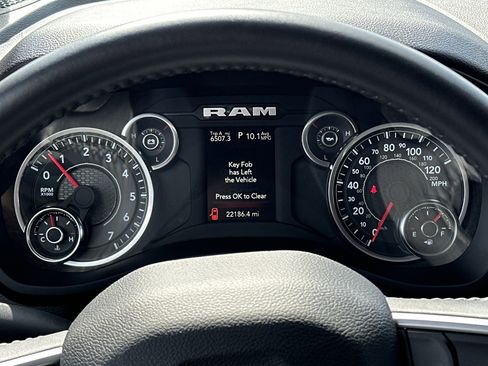 Used 2024 RAM 2500 Big Horn w/ Bed Utility Group image 27