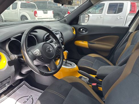 Used 2016 Nissan Juke SV AWD/4WD image 14