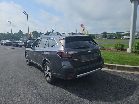 Used 2020 Subaru Outback Limited w/ Popular Package #2 AWD/4WD image 2
