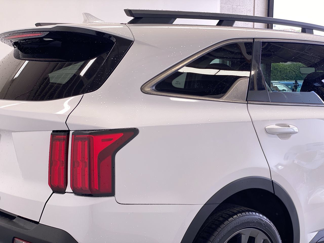 Certified 2022 Kia Sorento SX Prestige AWD/4WD image 10