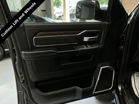 Used 2020 RAM 2500 Laramie image 16