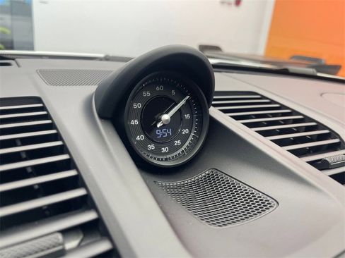 Certified 2025 Porsche 911 Carrera image 14