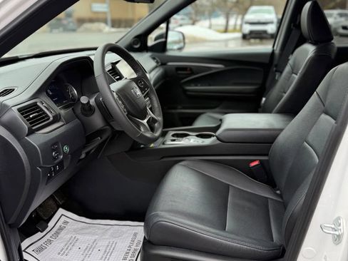 Used 2024 Honda Passport EX-L image 17