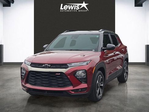 Used 2022 Chevrolet TrailBlazer RS w/ Technology Package FWD image 1